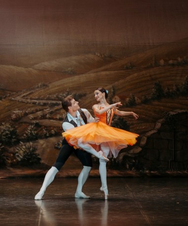 Evelina Godunova Michal Krcmar La Fille Mal Gardee ballet Teatro Lirico di Cagliari (2)