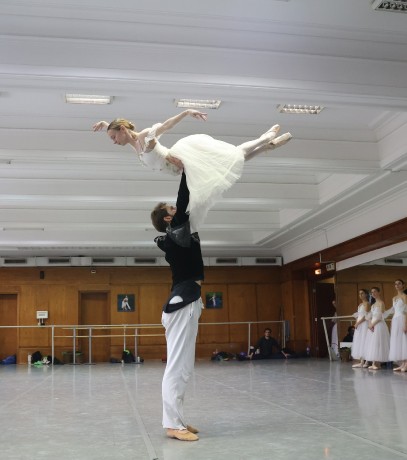 Giselle Maria Kochetkova Albrecht Michal Krcmar Bugaria Sofias national Opera Ballet (9)