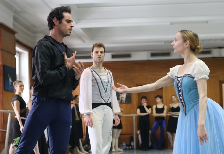 Giselle Maria Kochetkova Albrecht Michal Krcmar Bugaria Sofias national Opera Ballet (11)