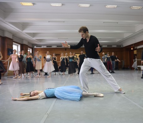 Giselle Maria Kochetkova Albrecht Michal Krcmar Bugaria Sofias national Opera Ballet (17)