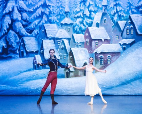 Yolanda Correa Michal Krcmar Nutcracker ballet Milano  (1)