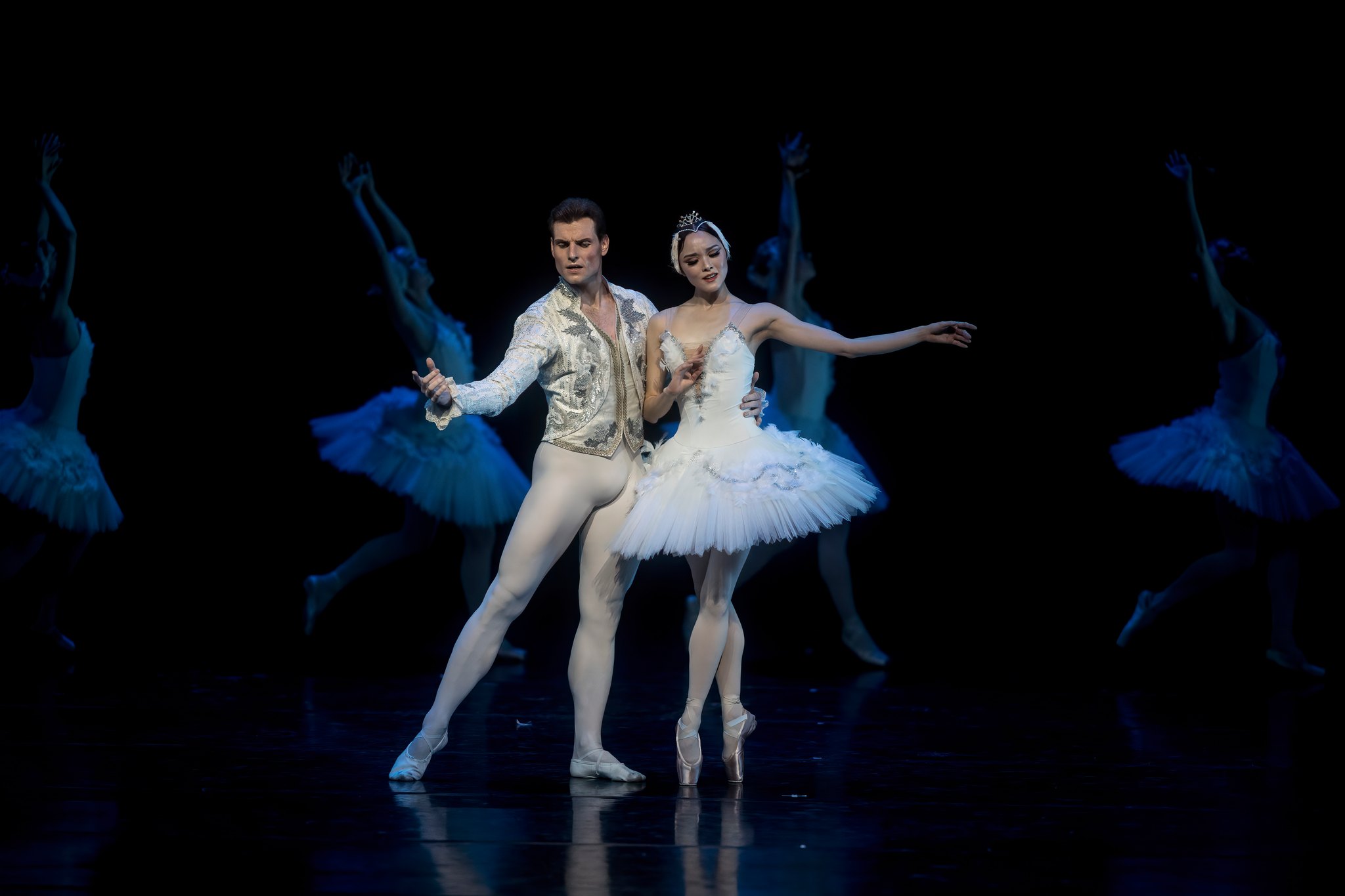 Swan lake National Theatre Brno Michal Krcmar Se Hyun An  (19)