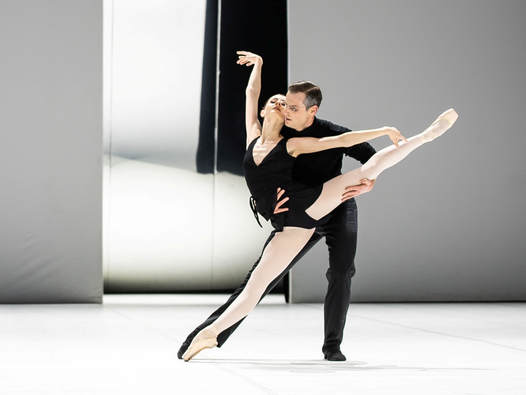 Death in Venice ballet  John Neumeier Michal Krcmar Lead Principal  (3)