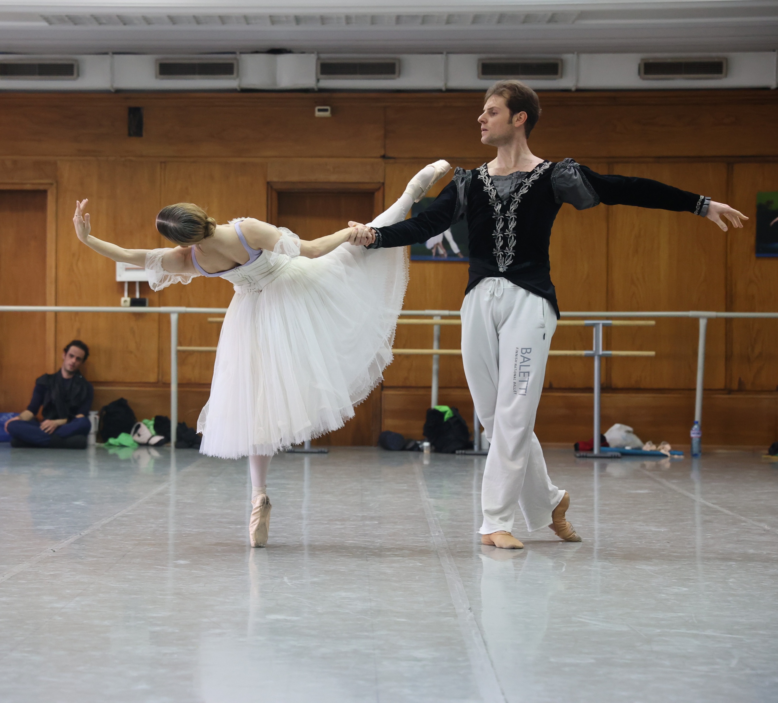 Giselle Maria Kochetkova Albrecht Michal Krcmar Bugaria Sofias national Opera Ballet (5)